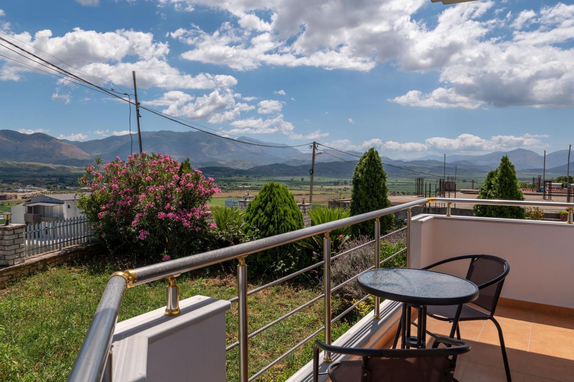 Villa Serenity ซารานเดอ ภายนอก รูปภาพ