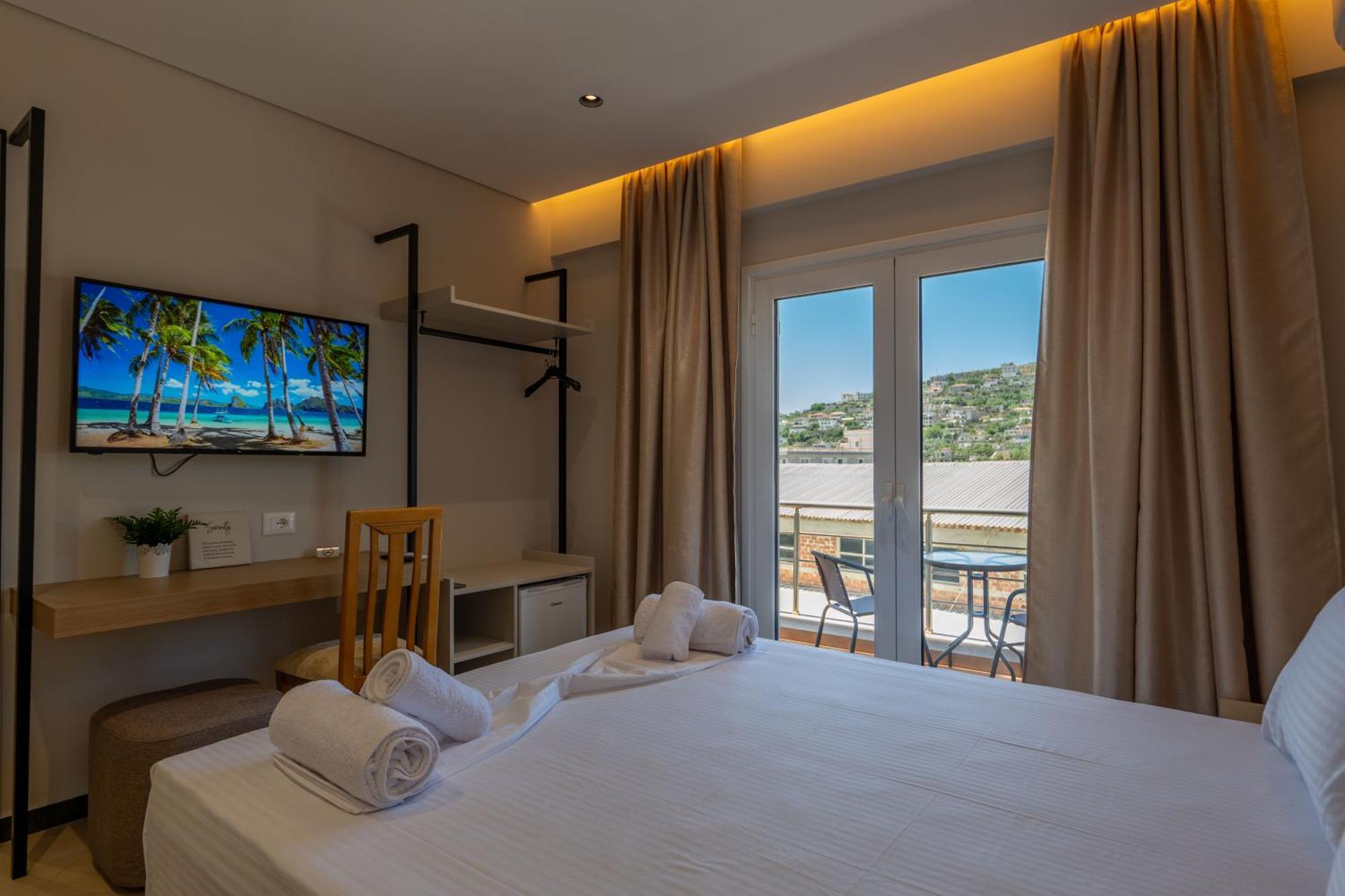 Villa Serenity ซารานเดอ ภายนอก รูปภาพ