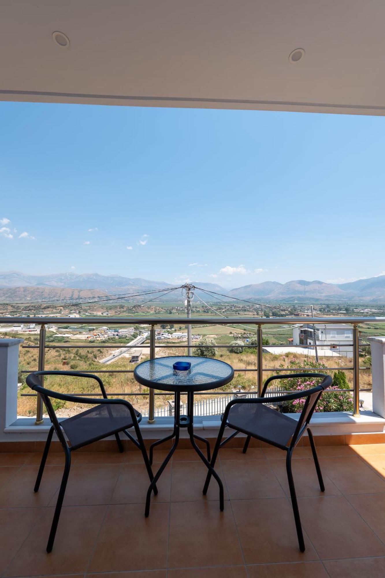 Villa Serenity ซารานเดอ ภายนอก รูปภาพ