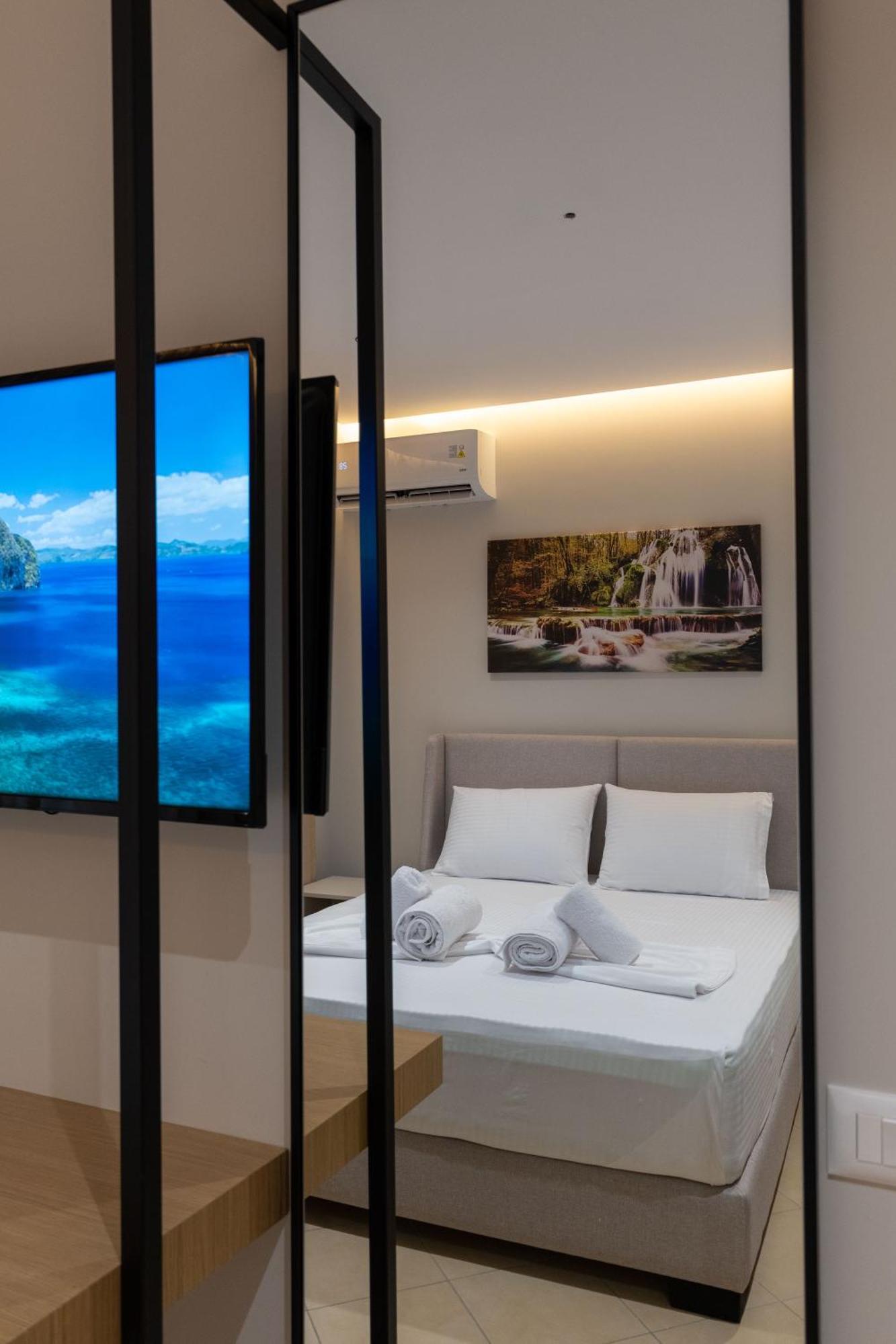 Villa Serenity ซารานเดอ ภายนอก รูปภาพ