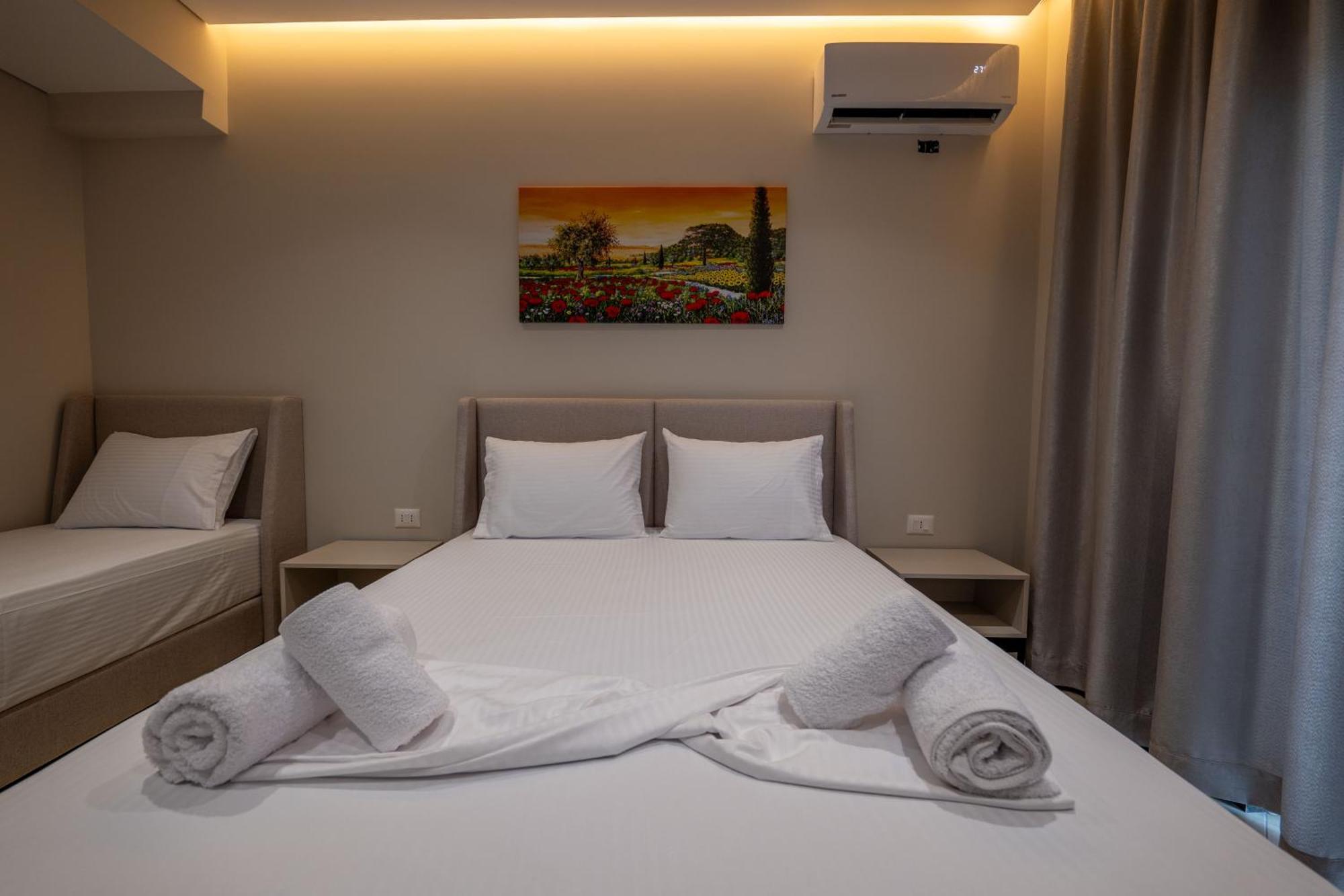 Villa Serenity ซารานเดอ ภายนอก รูปภาพ