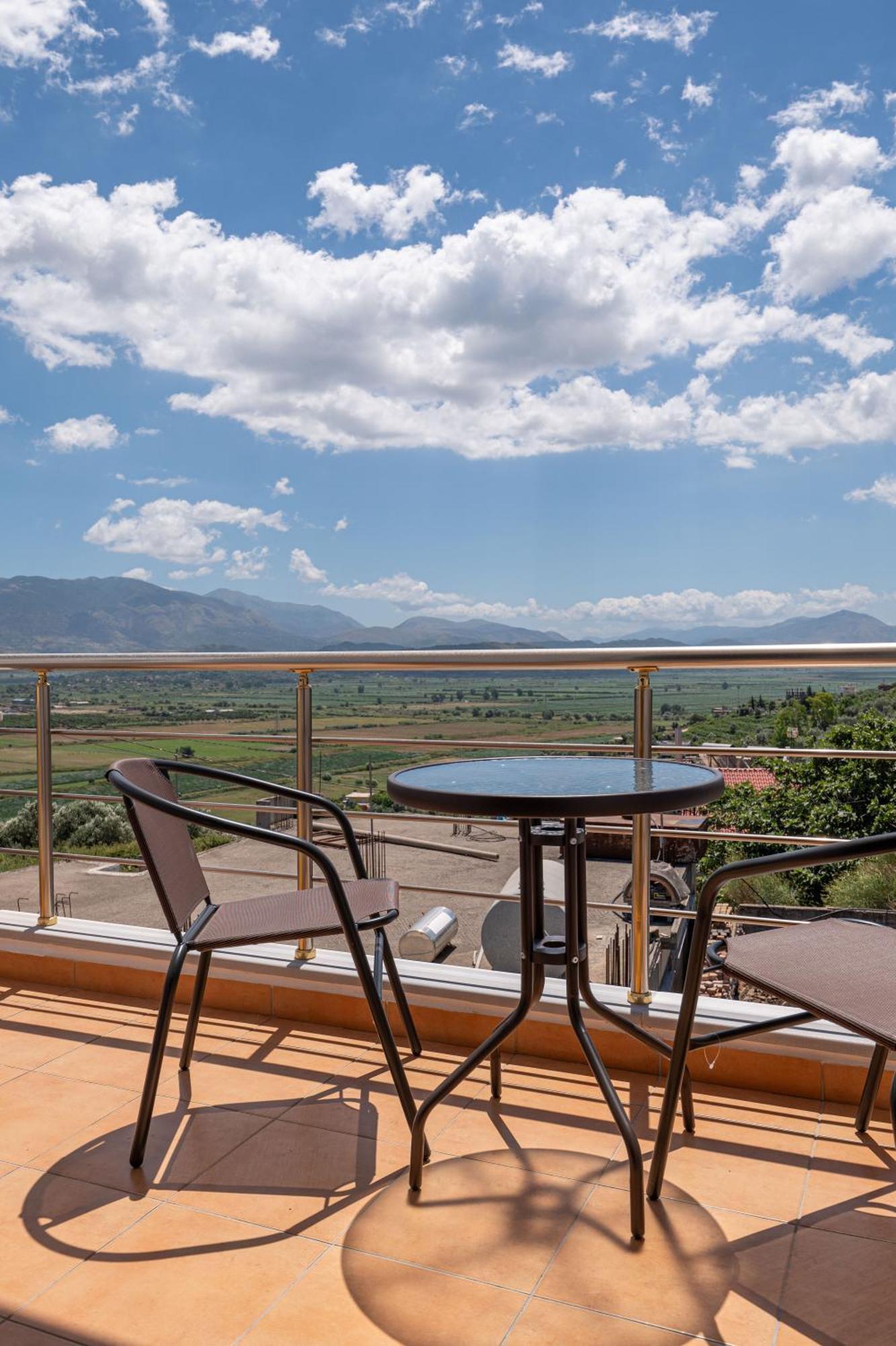 Villa Serenity ซารานเดอ ภายนอก รูปภาพ