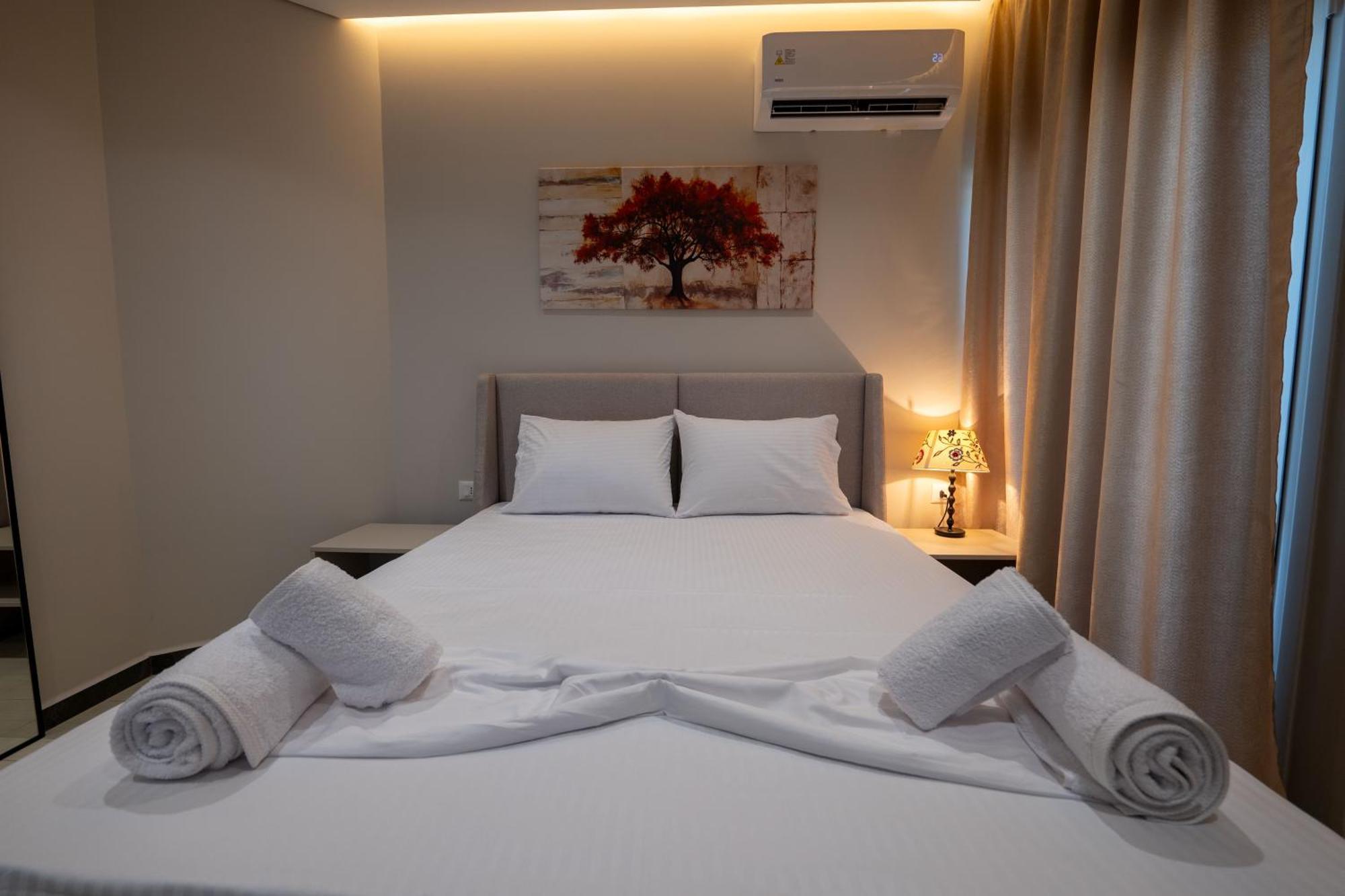 Villa Serenity ซารานเดอ ภายนอก รูปภาพ